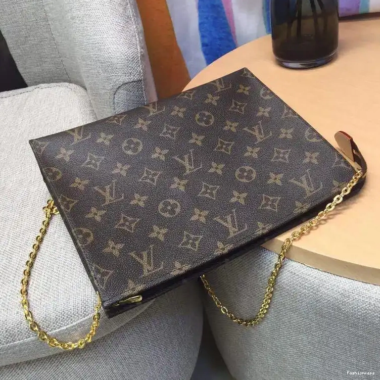 Fashionreps LV Bags 19T1L0233 0704